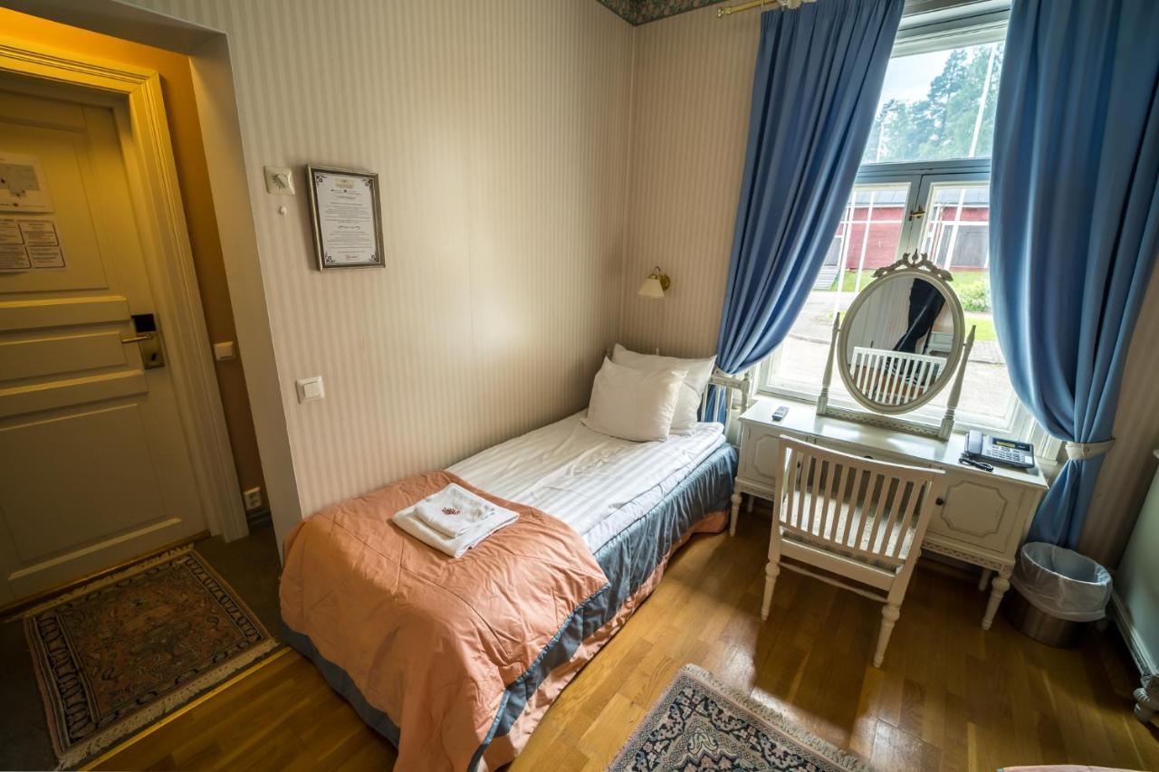 Hotel Karolineburg Manor House Kajaani