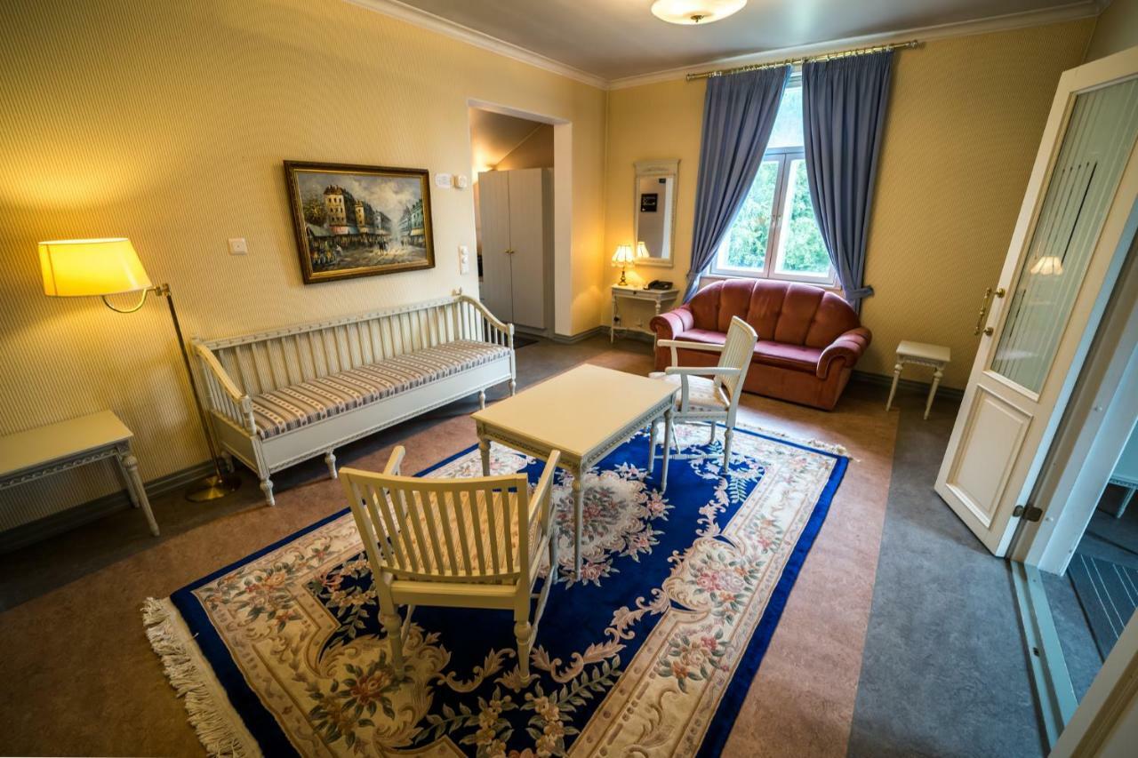 Karolineburg Manor House 3* Kajaani
